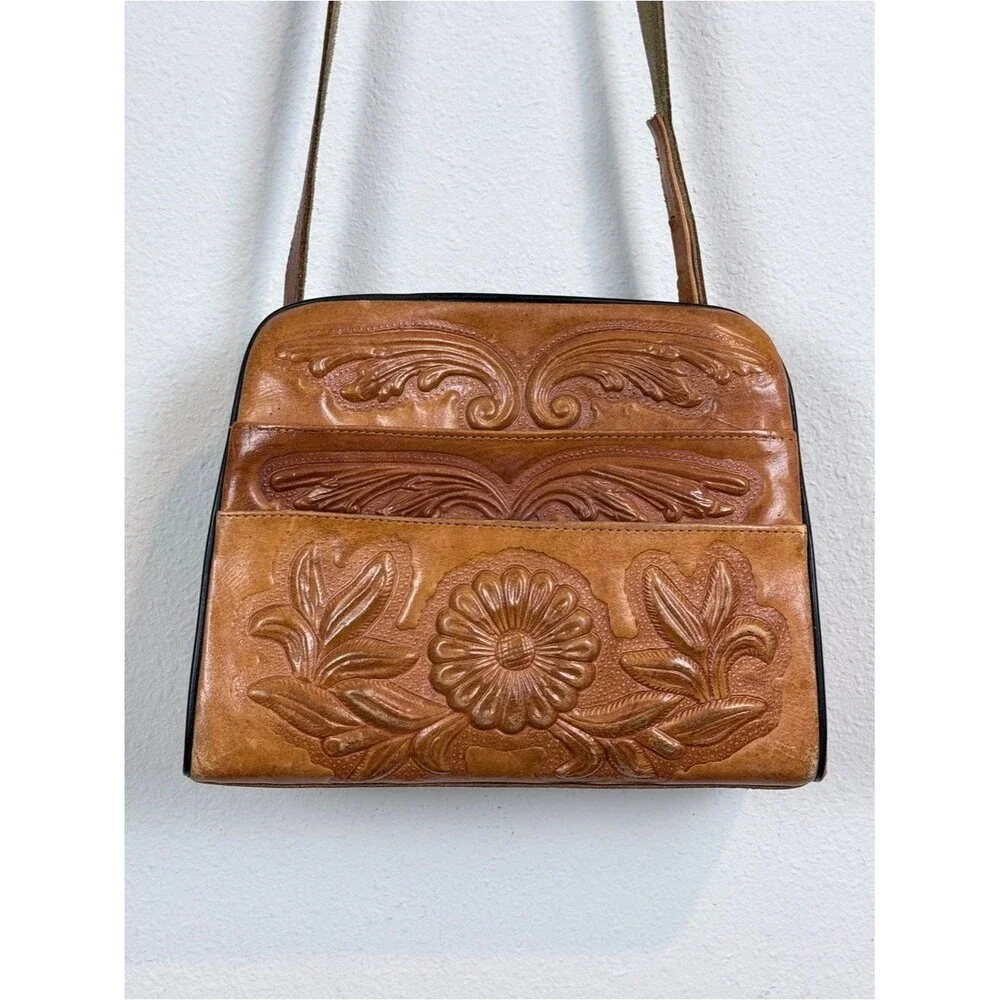Vintage Tooled Tan Leather Shoulder Bag Boho
